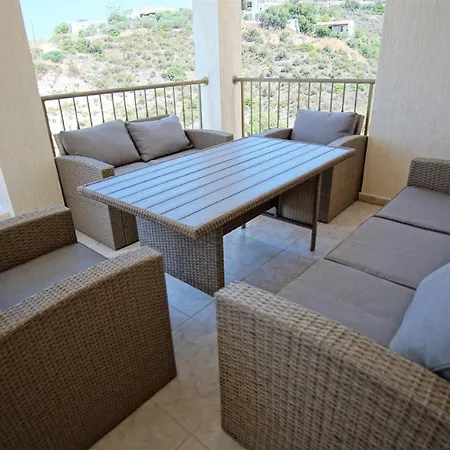 Tala Louise Sea Views Villa *