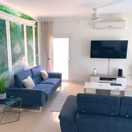 Tala Louise Sea Views * Paphos