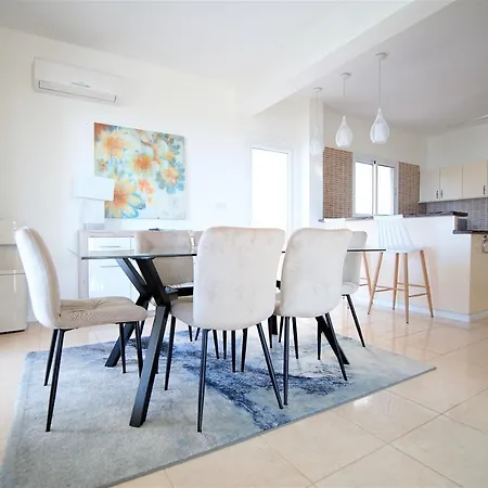 Villa Tala Louise Sea Views Pafos